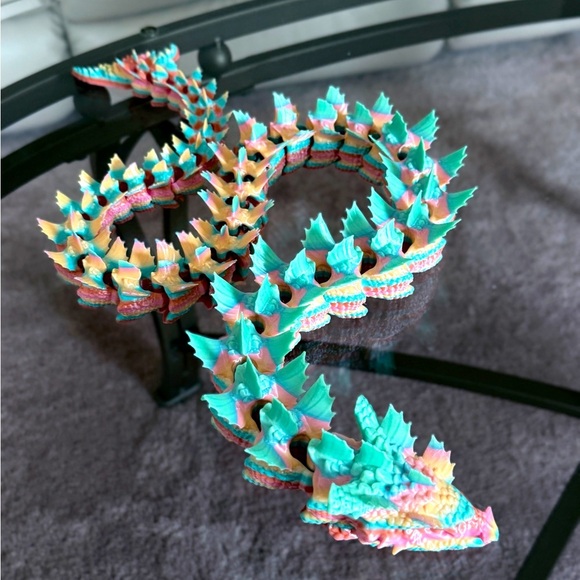 3D Printed Colorful Reptile Dragon 🐍 - Picture 1 of 9